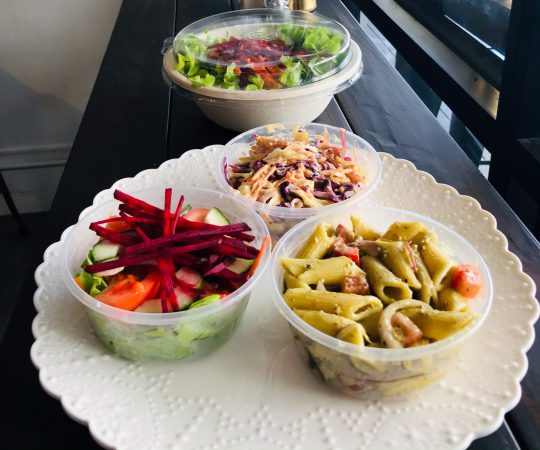 Salads, Soups & Wraps